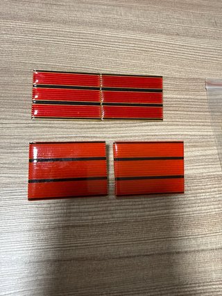 Lote de Distintivos y Condecoraciones Militares