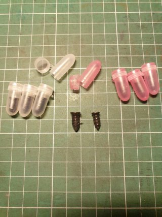 Kit reparación pinchazos tubos y tornillos