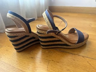 Sandalias cuña esparto rayas