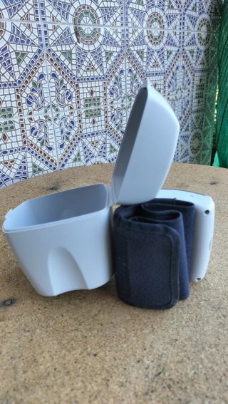 Tensiómetro de muñeca PIC Solution