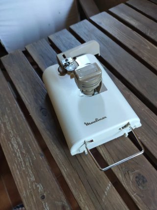 Abrelatas y afilador Moulinex