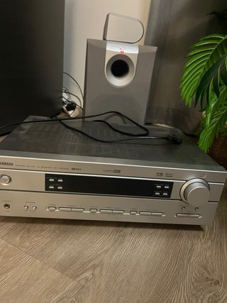 Yamaha Home Cinema 4 altavoces + Subwoofer