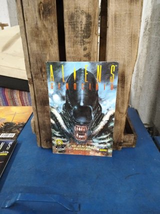6 CÓMICS DE ALIENS