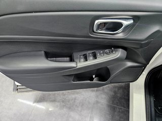 HONDA HR-V 1.5 iMMD Elegance 4x2 131 cv