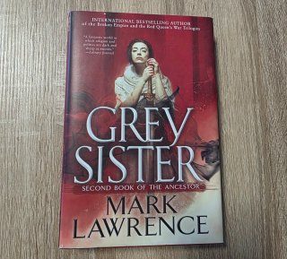 Red sister & Grey sister