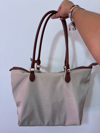 Bolso Grande Stradivarius Beige y Marrón