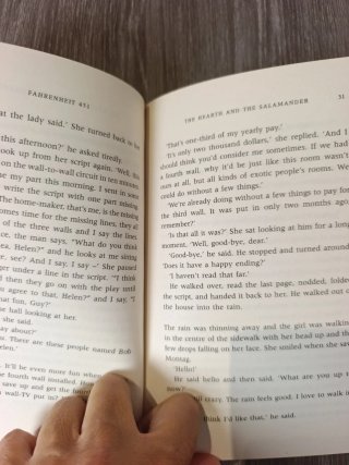 Fahrenheit 451