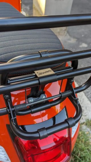 Soporte de bloqueo Vespa