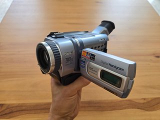 Videocámara Sony Digital8 TRV340E