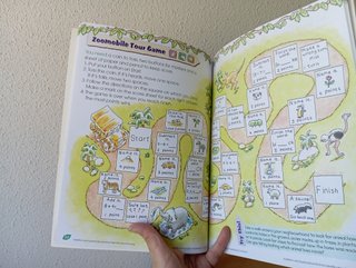 LIBRO JUEGOS INFANTIL INGLÉS YEAR 2 SCHOLAR NUEVO.