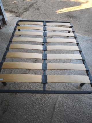 Somier metálico con lamas de madera