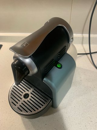 Cafetera Nespresso DeLonghi