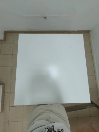 4  Mesas de Madera y Acero Inoxidable