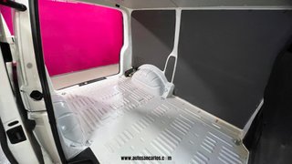 VOLKSWAGEN TRANSPORTER CON DOS AÑOS DE GARANTIA