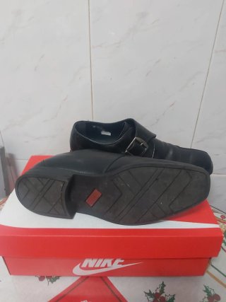 Zapatos Paco Cecilio Talla 39 Negros