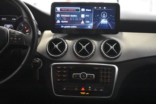 Mercedes-Benz GLA 2015