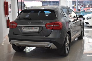 Mercedes-Benz GLA 2015