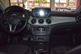 Mercedes-Benz GLA 2015