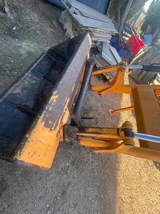 Tractor New Holland 72-86