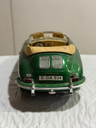 Porsche 356 B (1961) – Bburago 1:18