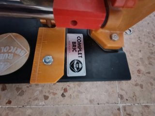 Cortador de cerámica y azulejos con separador