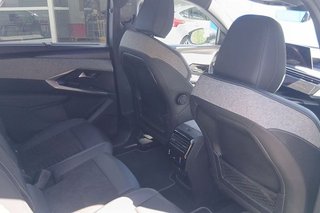 Peugeot e-5008   GT Electrico 157kW