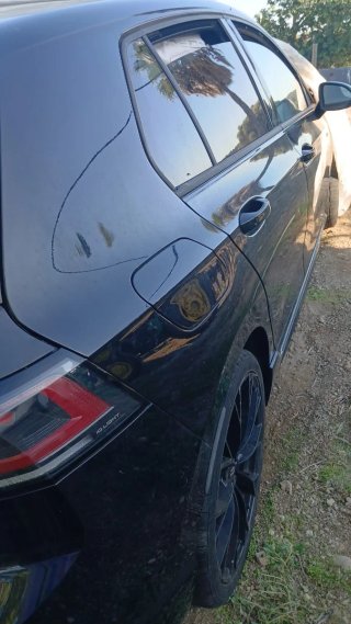 Volkswagen Golf 2025