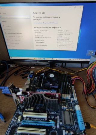Placa Base Gigabyte + Procesador Athlon II X4 640