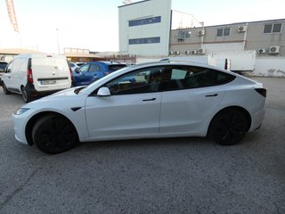 Tesla Model 3 RWD