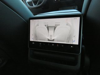 Tesla Model 3 RWD