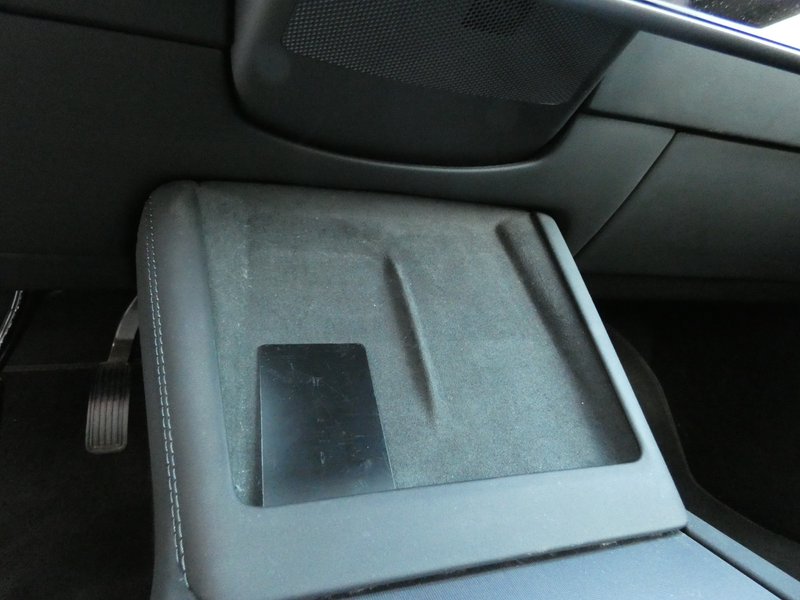 Tesla Model 3 2024, foto 19