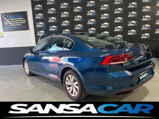 Volkswagen Passat 2022