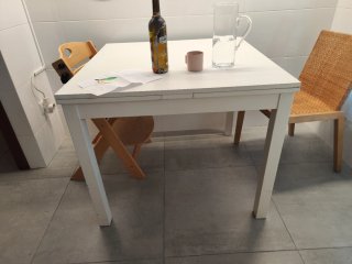Mesa de Cocina Blanca IKEA con Alas