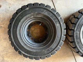 Ruedas Michelin 6-00-9 XZM Carretilla