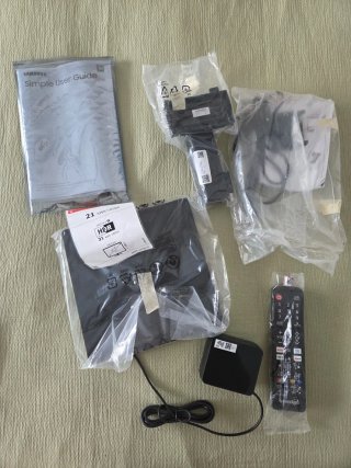 Samsung TV 27 Full HD Smart TV