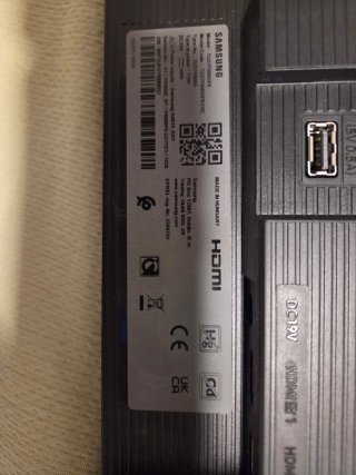 Samsung TV 27 Full HD Smart TV