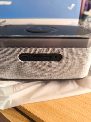 Altavoz Wesdar con Carga Inalámbrica