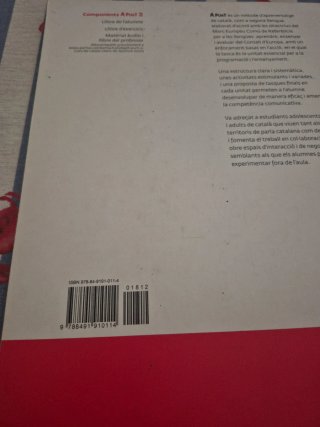 A punt 2 curs de català A 2. llibre déxercicis