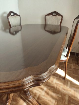 Mesa de Comedor de Madera con 6 Sillas