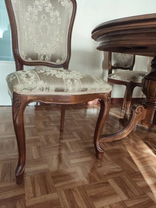 Mesa de Comedor de Madera con 6 Sillas