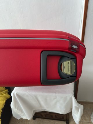 Samsonite Rígida Roja