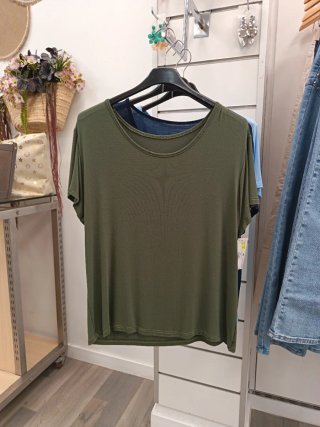 Blusa Azul de Manga Corta