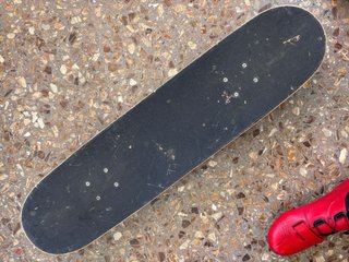 Skate con diseño gráfico