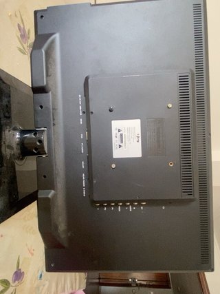 TV / Monitor i-Joy 14” HDMI + VGA – I-LED14SPB19