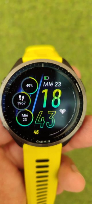Garmin Forerunner 965 Amarillo