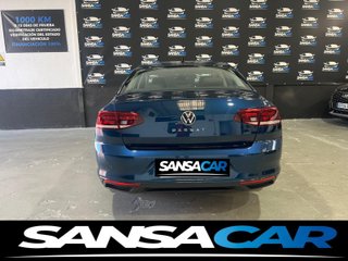 Volkswagen Passat 2022