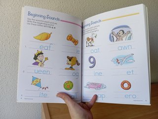 LIBRO JUEGOS INFANTIL INGLÉS REGINNING READING NUE