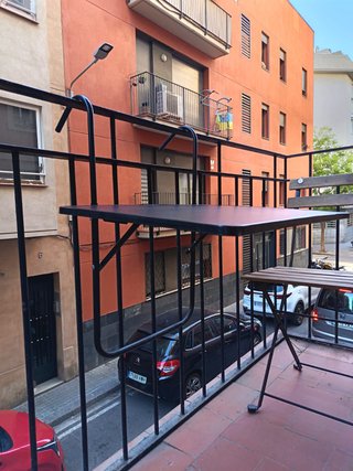 Mesa plegable pequeña para terraza