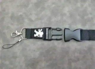 Llavero Peugeot Alcantara Tacto Piel Cuero Regalo