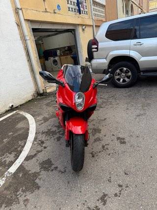 Hyosung GTR 650 LIMITADA A2